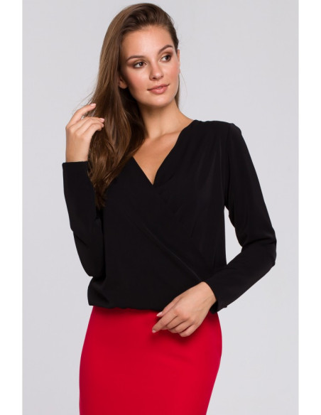 K037 Palaidinė ilgomis rankovėmis su voku - juoda