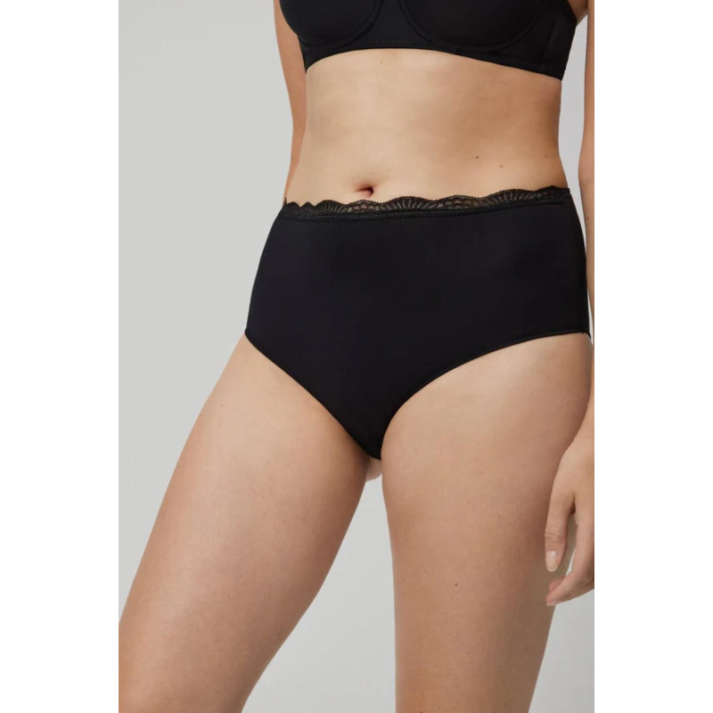 Ysabel Mora kelnaitės 2