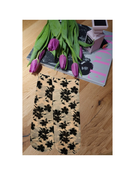 Magnetis moteriškos kojinės su likra