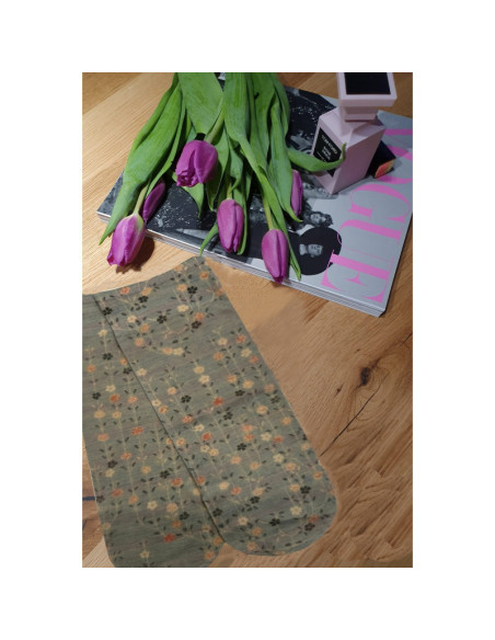 Magnetis moteriškos kojinės su likra