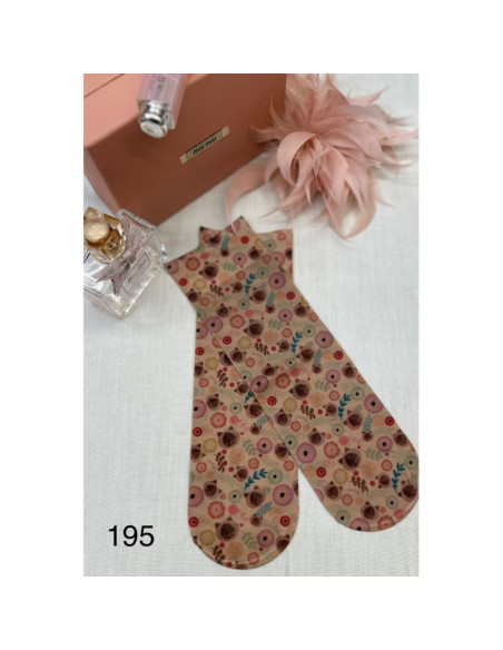 Magnetis moteriškos kojinės su likra