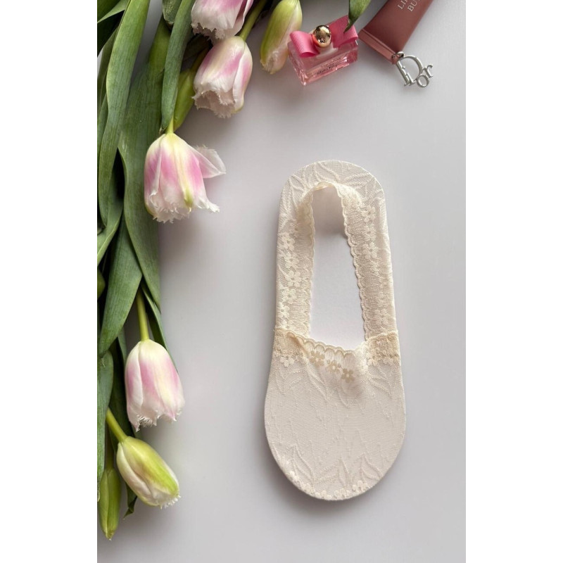 Magnetis kojinės iki kauliukų 2