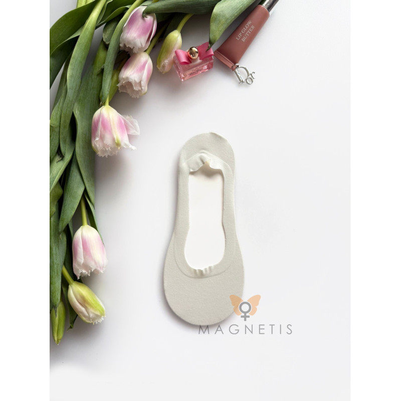 Magnetis kojinės iki kauliukų 2