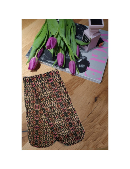 Magnetis moteriškos kojinės su likra