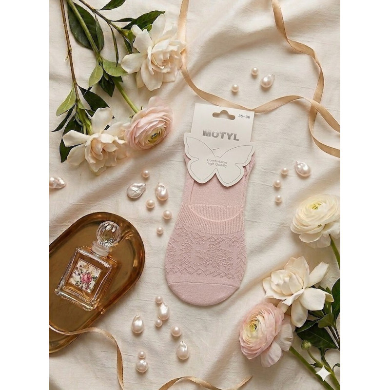 WiK kojinės iki kauliukų 2