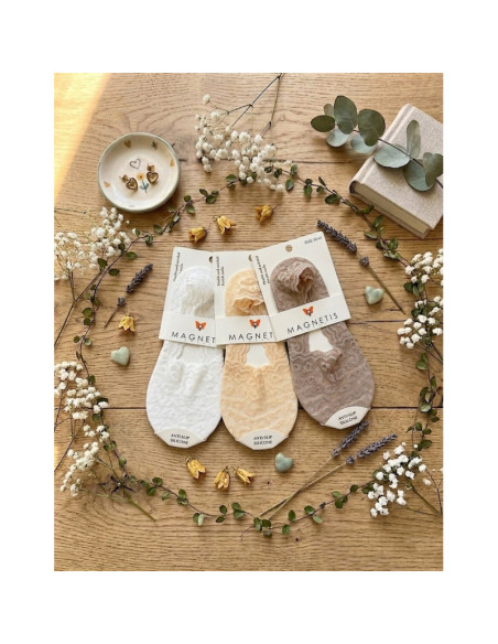 Magnetis kojinės iki kauliukų