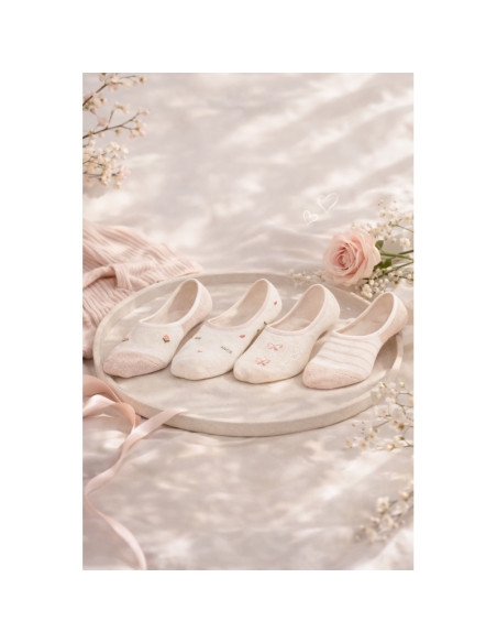 Noviti kojinės iki kauliukų