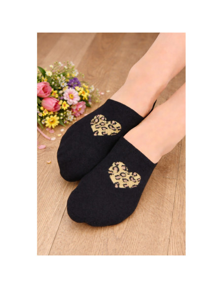 Noviti kojinės iki kauliukų