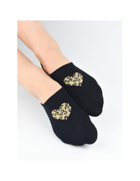 Noviti kojinės iki kauliukų