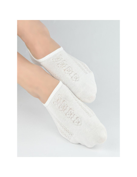 Noviti kojinės iki kauliukų