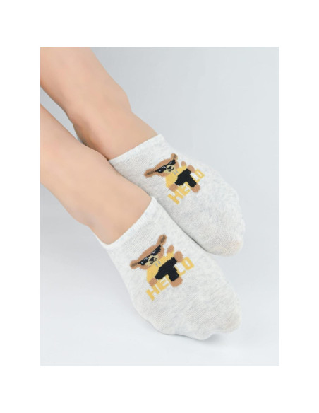 Noviti kojinės iki kauliukų