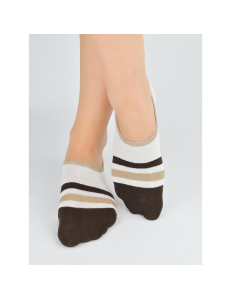 Noviti kojinės iki kauliukų