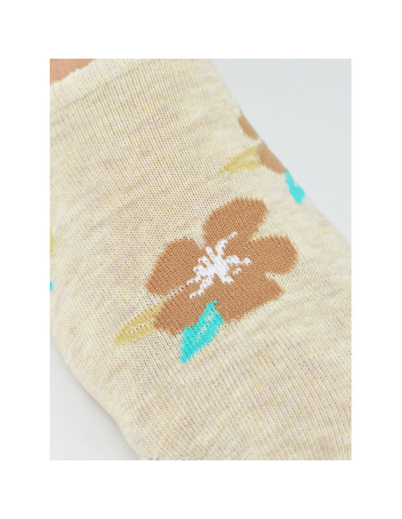 Noviti kojinės iki kauliukų