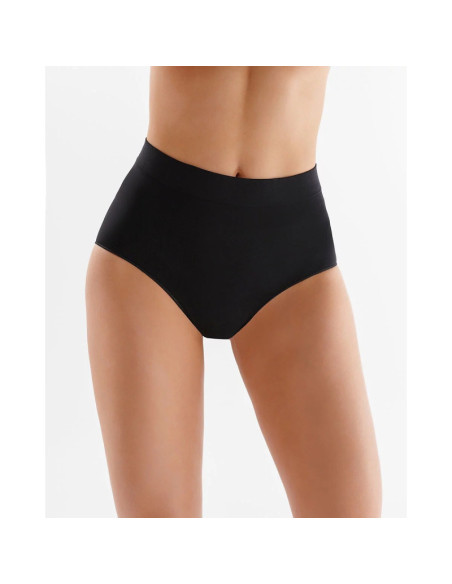 Gabriella besiūlės kelnaitės