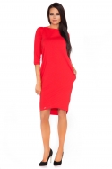 Raudona suknelė su kaspinėliu nugaroje