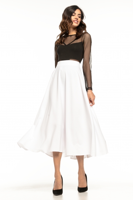 Stilingas baltas sijonas