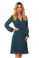  313-1 ISABELLE Pleated dress with neckline and long sleeve - green 