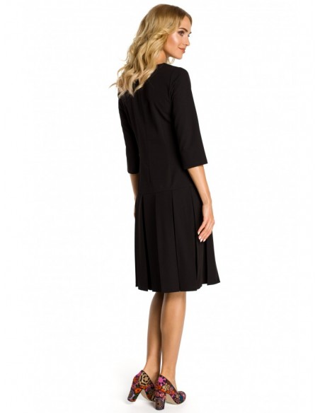 M336 Drop waist dress with pleats - black