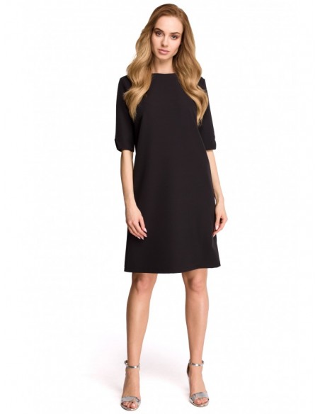 S113 Minimalist dress with back v-neck - black