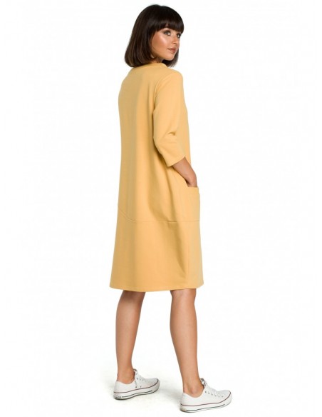 B083 Oversized dress with a front pocket - yellow