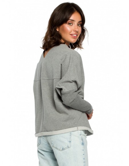 B094 Oversized top with a back V-neck - grey