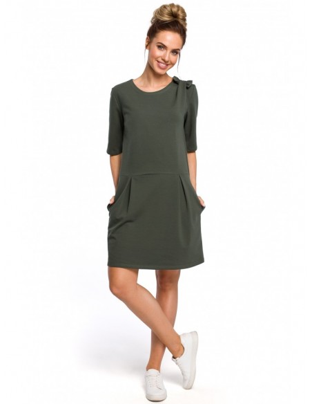 M422 Drop waist dress with a bow - military green