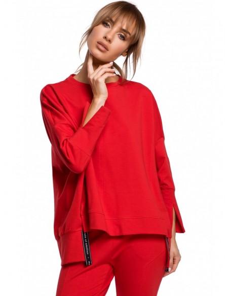 M491 Pullover oversized top with side splits - red