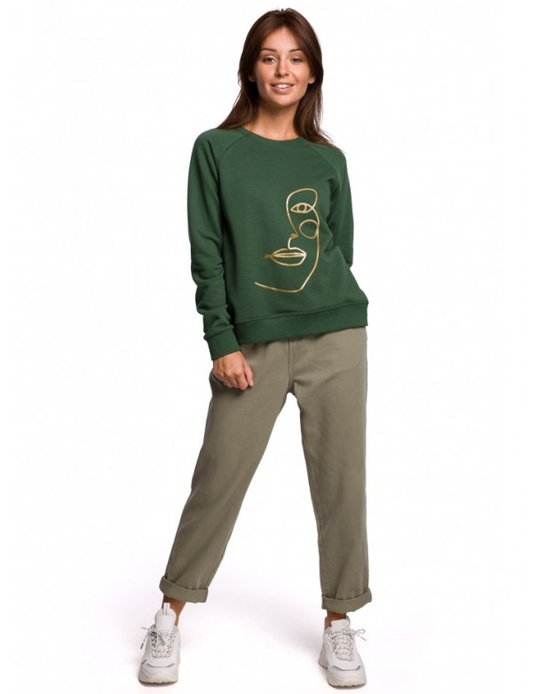 B167 Pullover top with a print in the front - lawn green