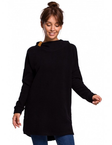 B176 Textured knit pullover top with rounded hem - black