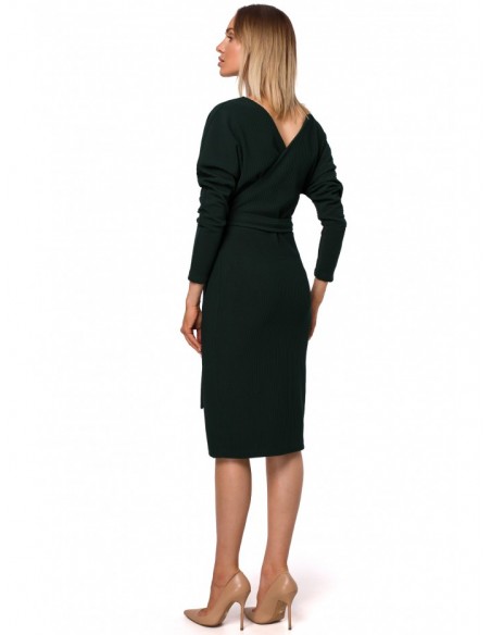 M523 Knit dress with wrap top and a tie belt - green