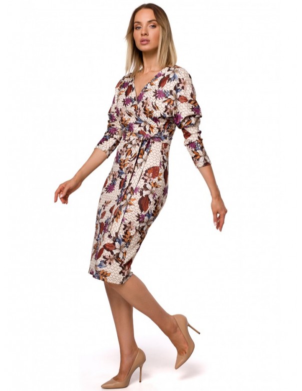 M524 Printed knit dress with wrap top and a tie belt - model 2