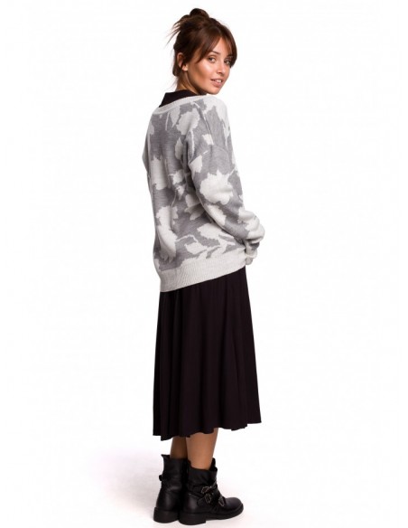 BK056 Floral pattern pullover v-neck sweater - model 1
