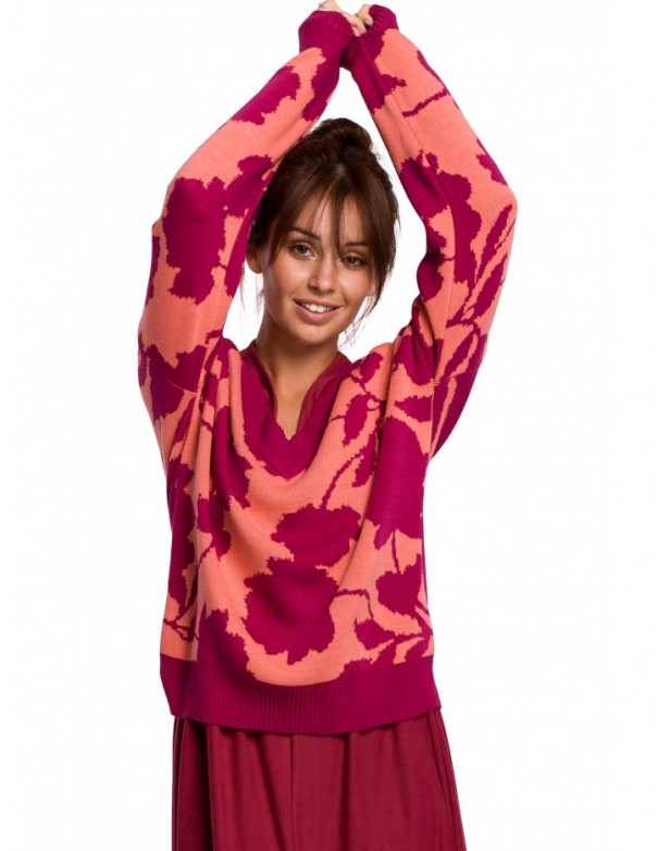 BK056 Floral pattern pullover v-neck sweater - model 4