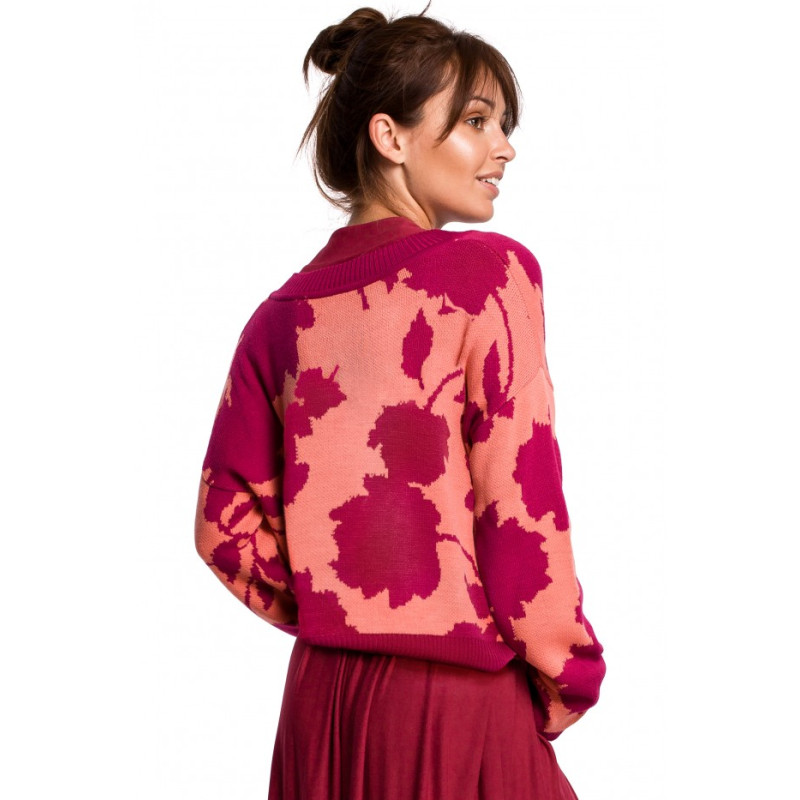 BK056 Floral pattern pullover v-neck sweater - model 4 2