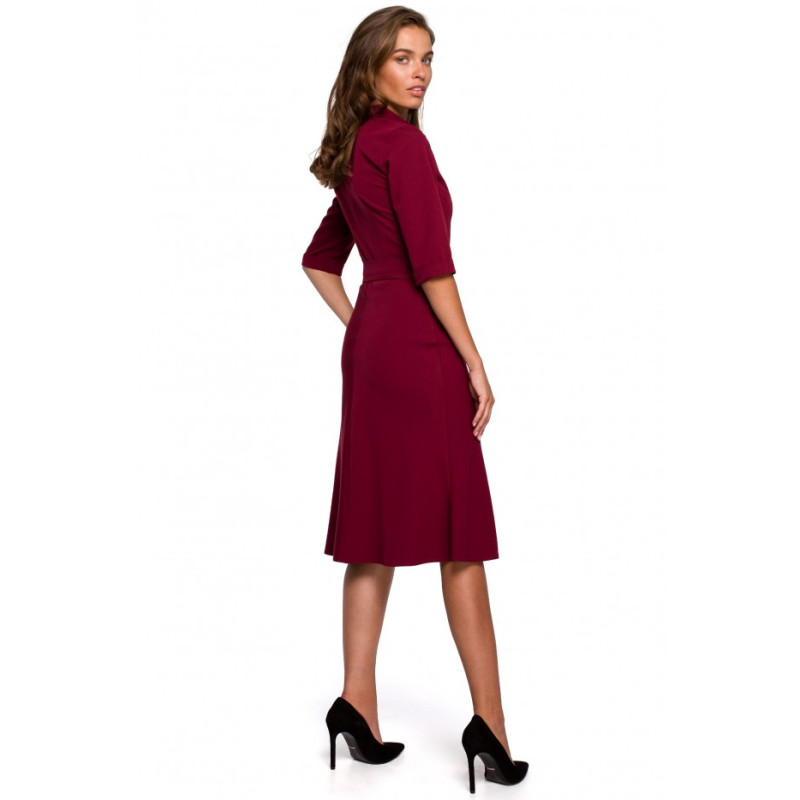S231 Collar dres with a buckle belt - maroon 2