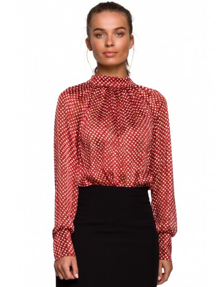 S235 Chiiffon blouse with a tie detail in the back - model 2