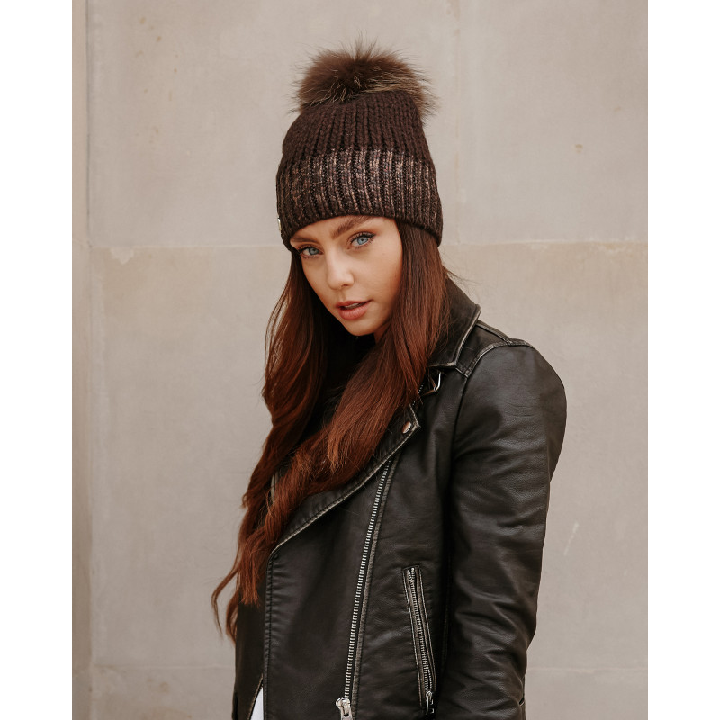 Cap with pompom in delicate leopard print LGK125  2