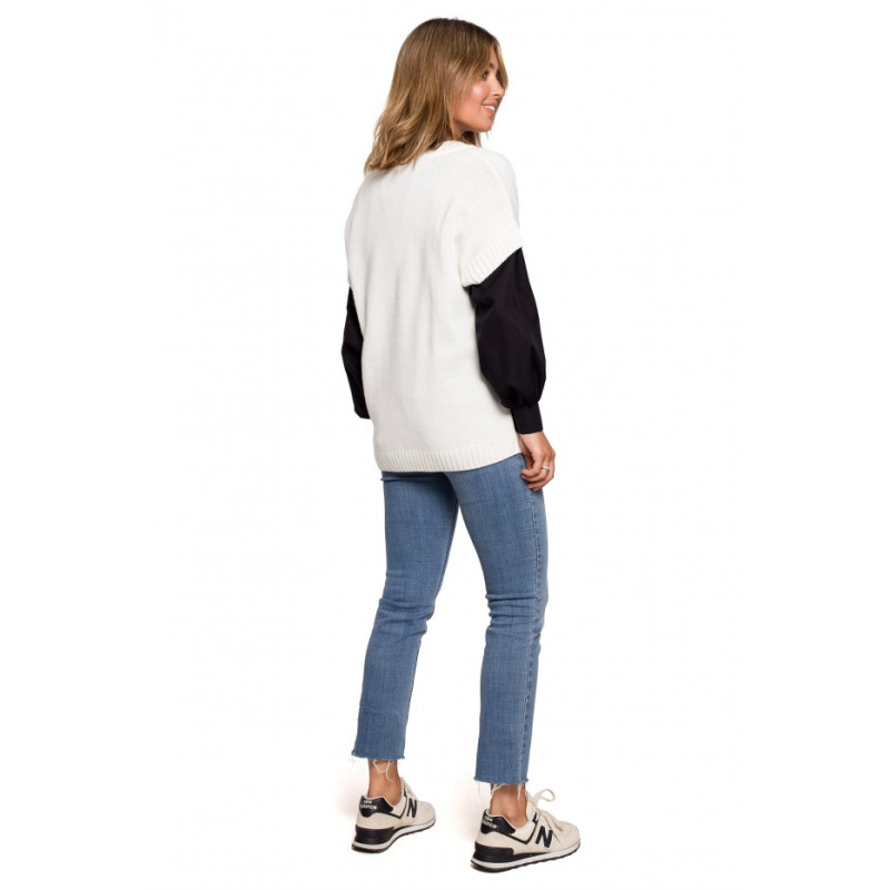 BK076 V-neck knit vest - ecru 2