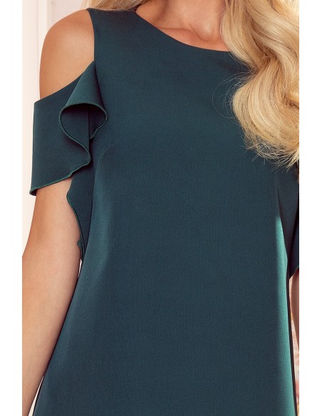  359-2 A trapezoidal dress with frills on the shoulders - green 