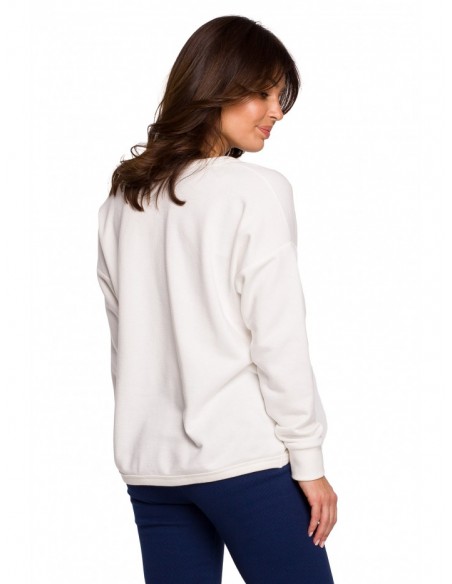 B225 Pullover top with V-neck - ecru