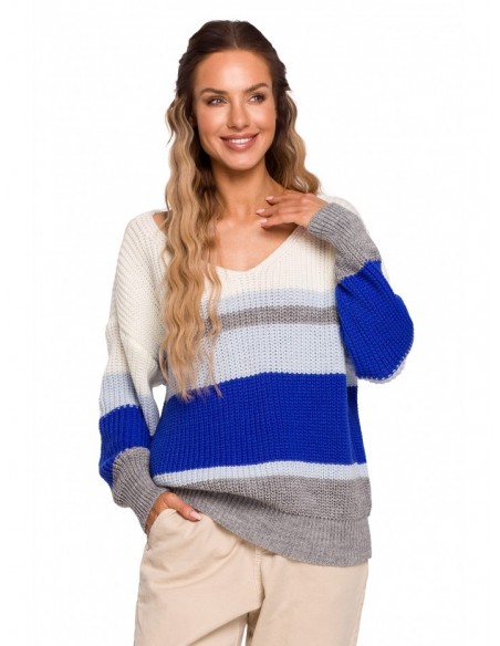 M686 Striped V neck sweater - model 3