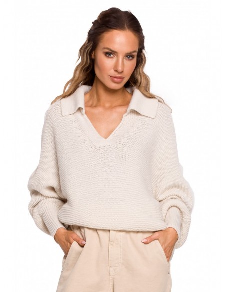 M687 Pullover sweater with a collar - ivory