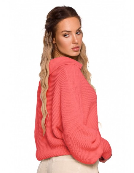 M687 Pullover sweater with a collar - peach