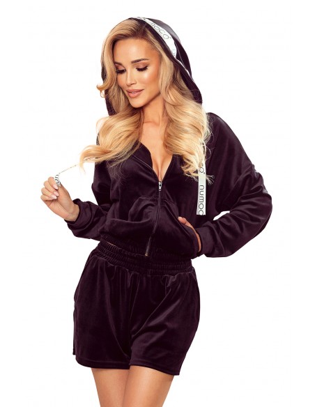  369-1 Velor tracksuit with shorts and a black zipper - black 