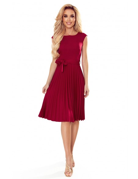  311-11 LILA Pleated dress with short sleeves - color burgundy 