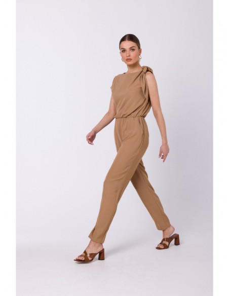 S345 Jumpsuit with a tie detail - beige