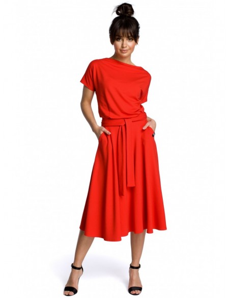 B067 Flared dress - red