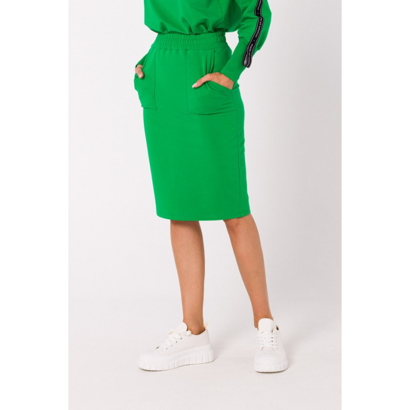 M728 Fitted skirt with patch pockets - green 2