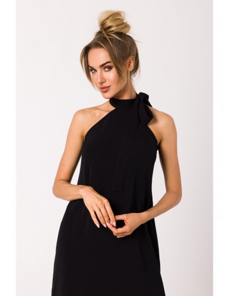 M736 Halter neck dress with a tie detail - black