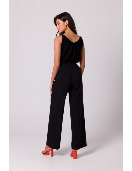 B252 Wide leg trousers with decorative buttons - black